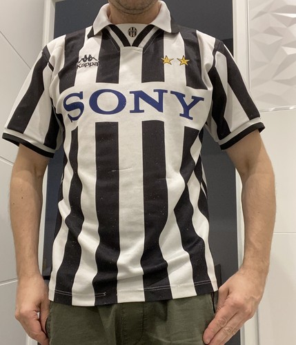 【JUVENTUS】Kappa　VINTAGE　ユニフォーム　襟付き　Ｌサイズ JUVENTUS】Kappa VINTAGE ユニフォーム 襟付き Lサイズ