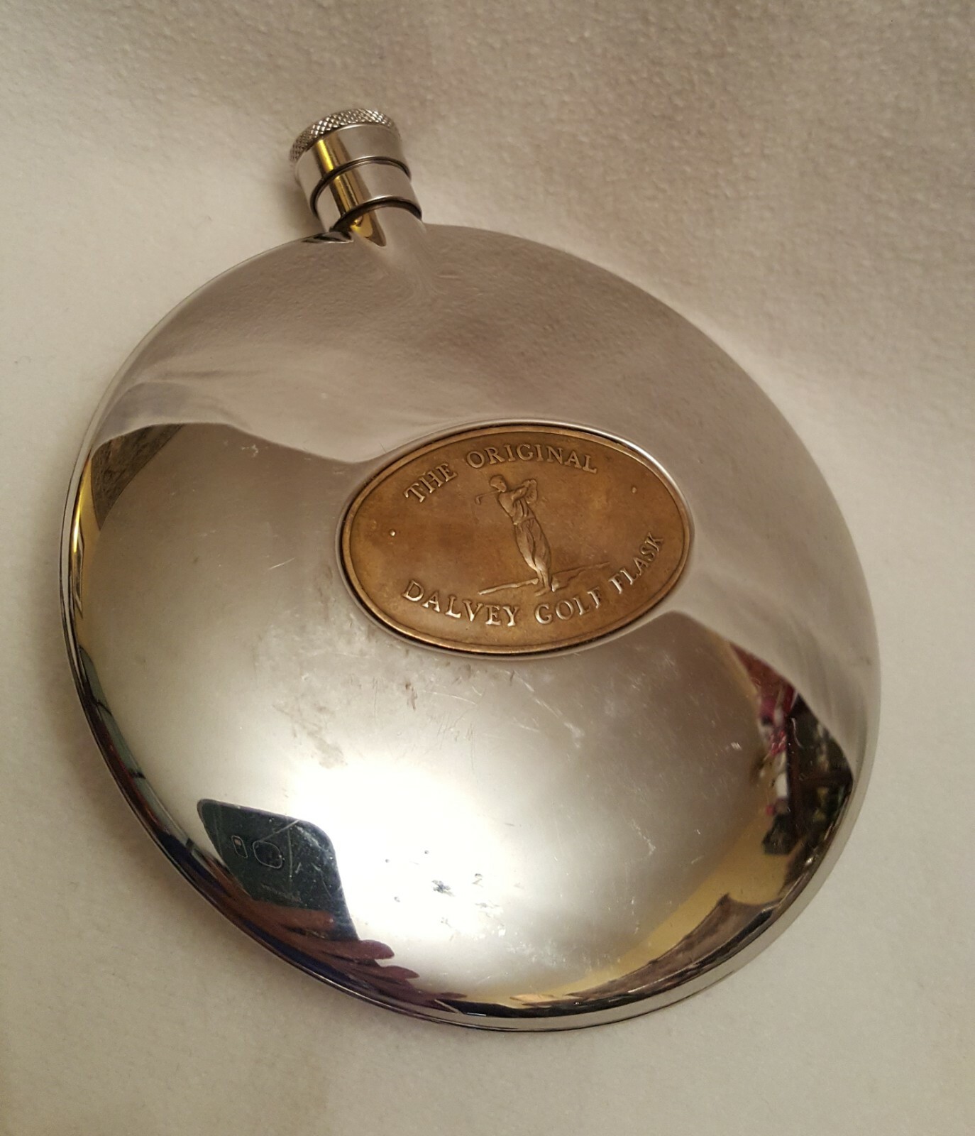 THE ORIGINAL DALVEY GOLF FLASK Vintage 1985 -Grants Of