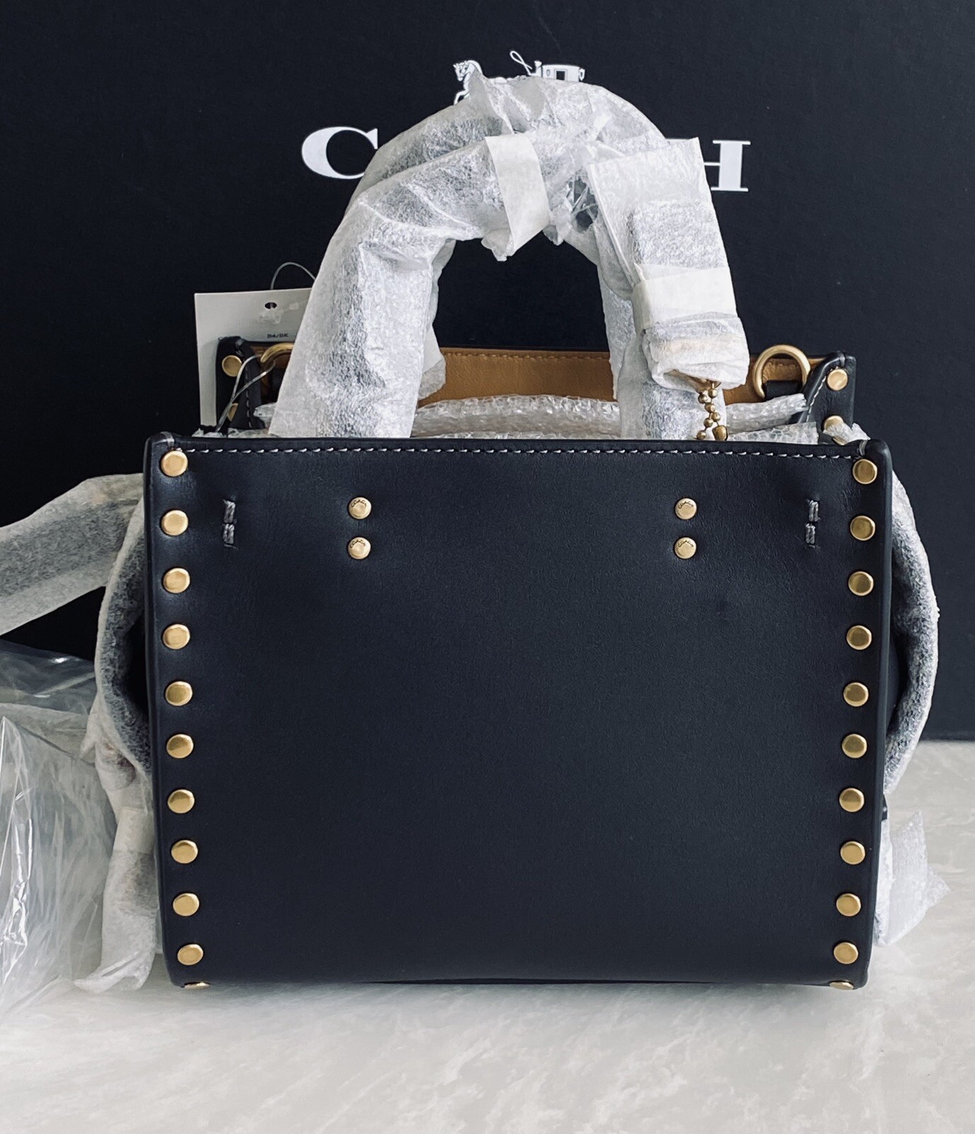 NWT COACH BLACK LEATHER ROGUE 17 WITH RIVETS CC379 GIFT BOX NWT COACH BLACK LEATHER ROGUE 17 WITH RIVETS CC379 GIFT BOX