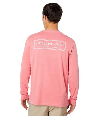 Мужские рубашки и топы Vineyard Vines Футболка с длинными рукавами и карманами в коробке с логотипом