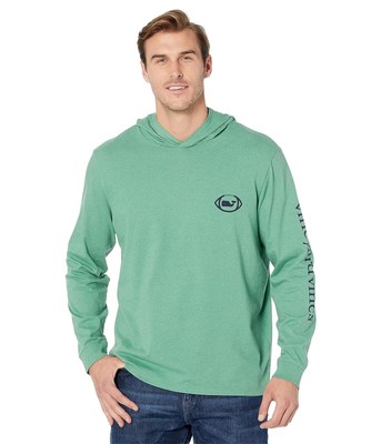 

Мужские рубашки и топы Vineyard Vines Футбольная футболка с капюшоном в горошек и длинными рукавами