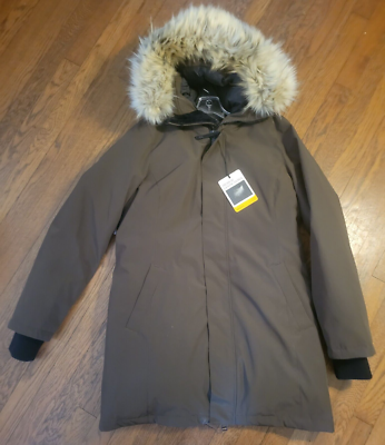 Aritzia store goose down