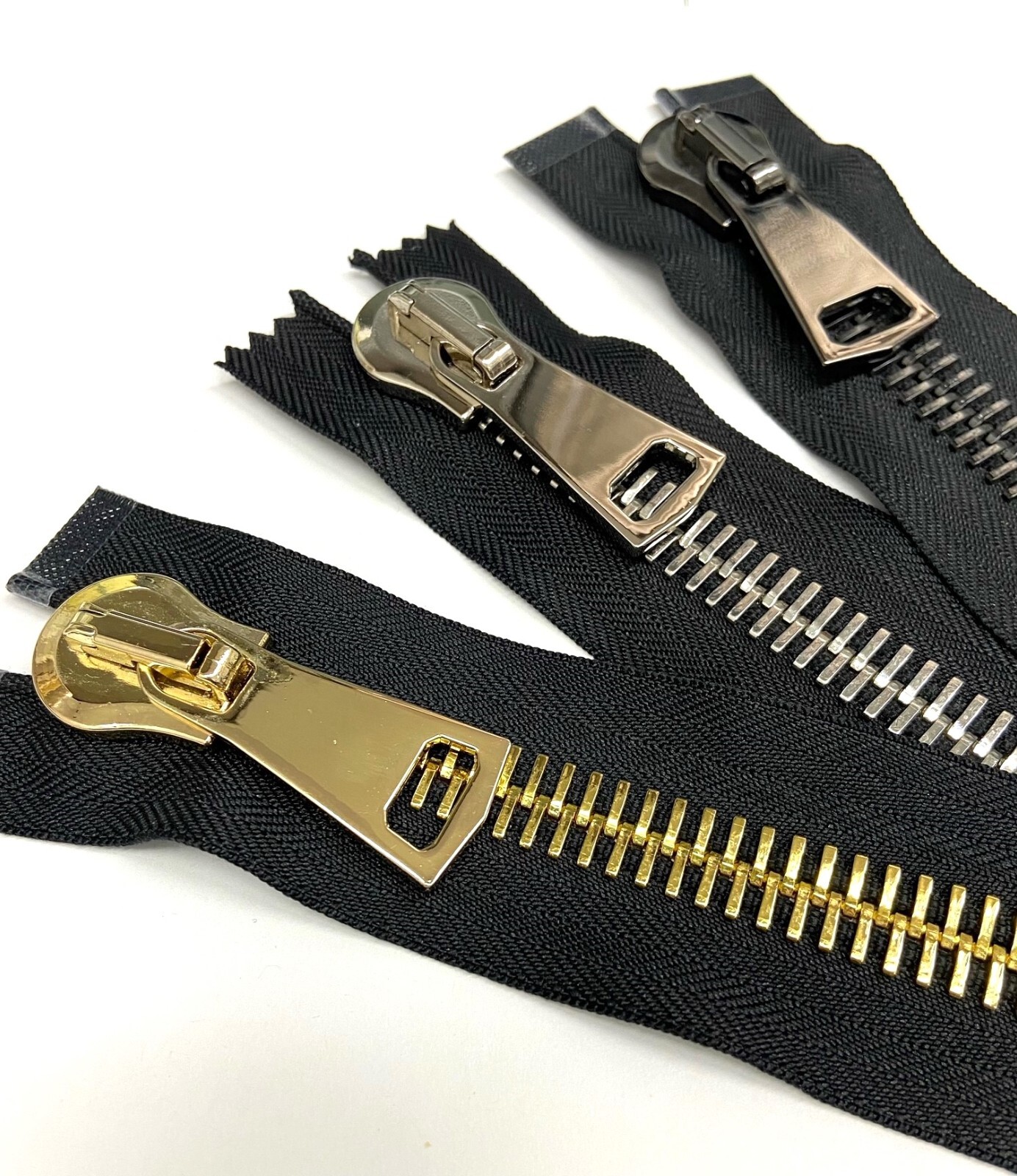 15 High Polish Large Heavy Shiny Metal Zipper Black/White 15 High Polish Large Heavy Shiny Metal Zipper Black/White