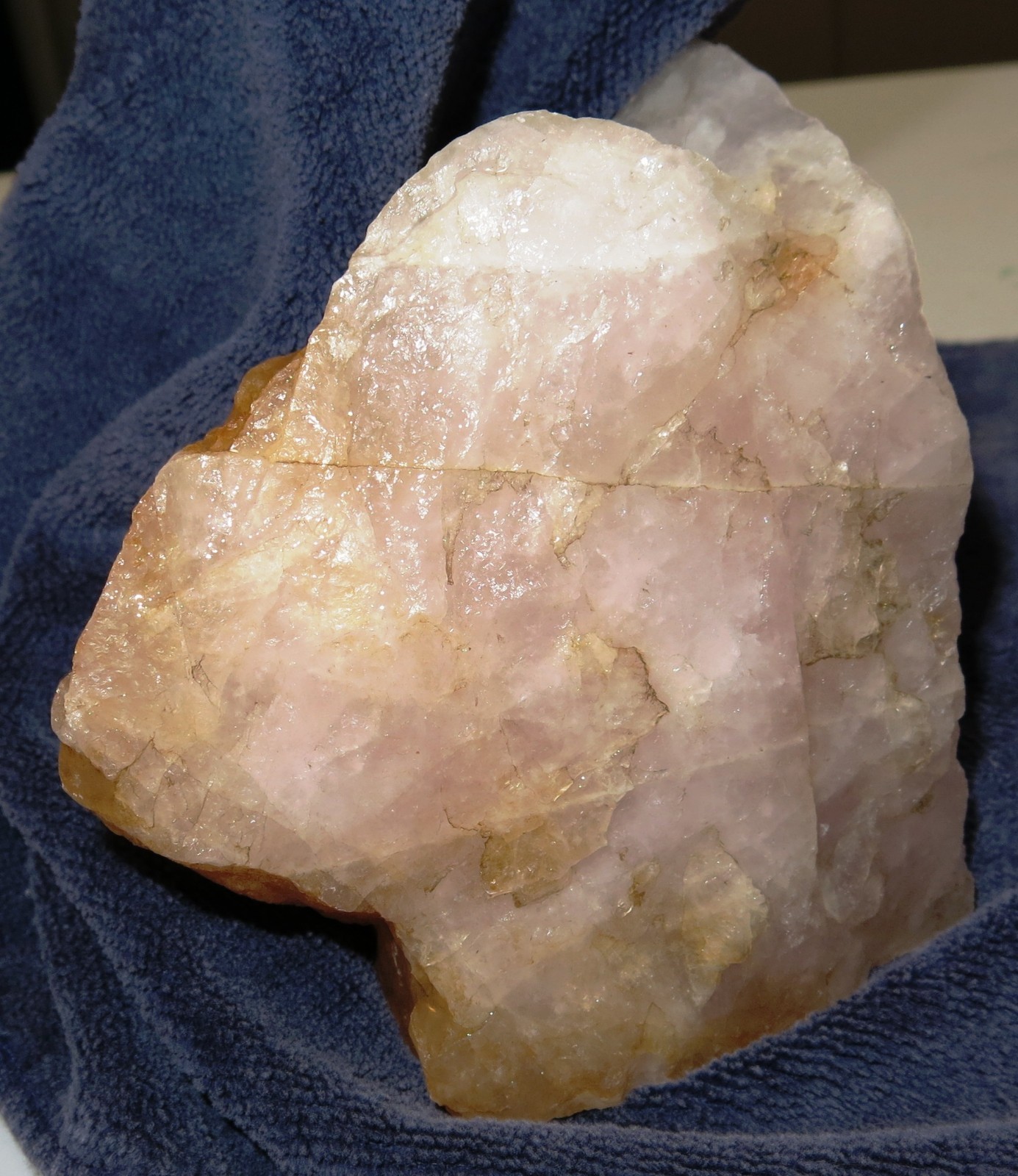 Large Rose Quartz Natural/Rough/Raw Specimen 1814g LOVE STONE