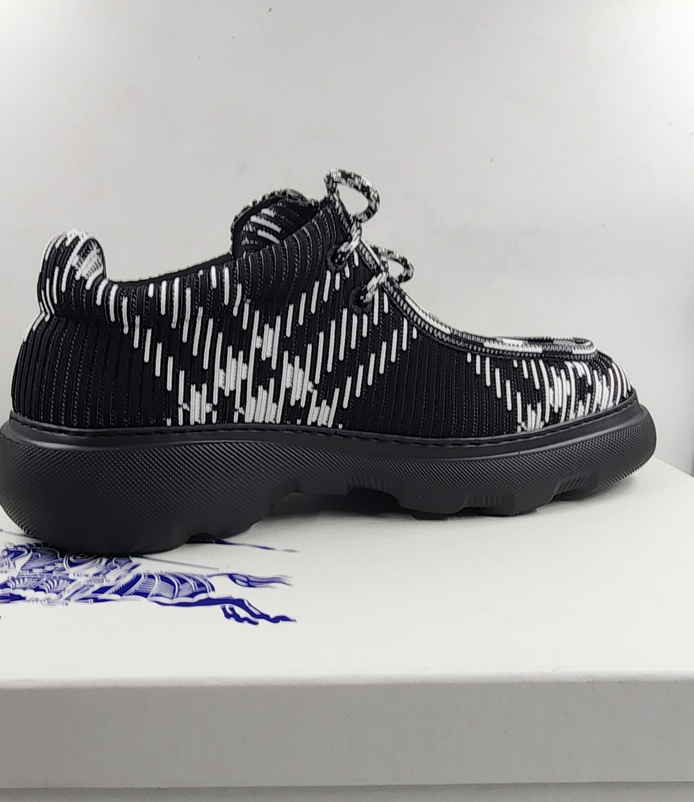 Burberry Creeper Check Woven Lace Up Shoes Men's 11US Black/White Round Toe - Picture 12 of 21
