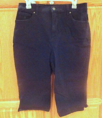 GLORIA VANDERBILT~BLACK Denim CAPRIS~sz 12~NEW~Cropped Jeans~AMANDA~SLIMMING