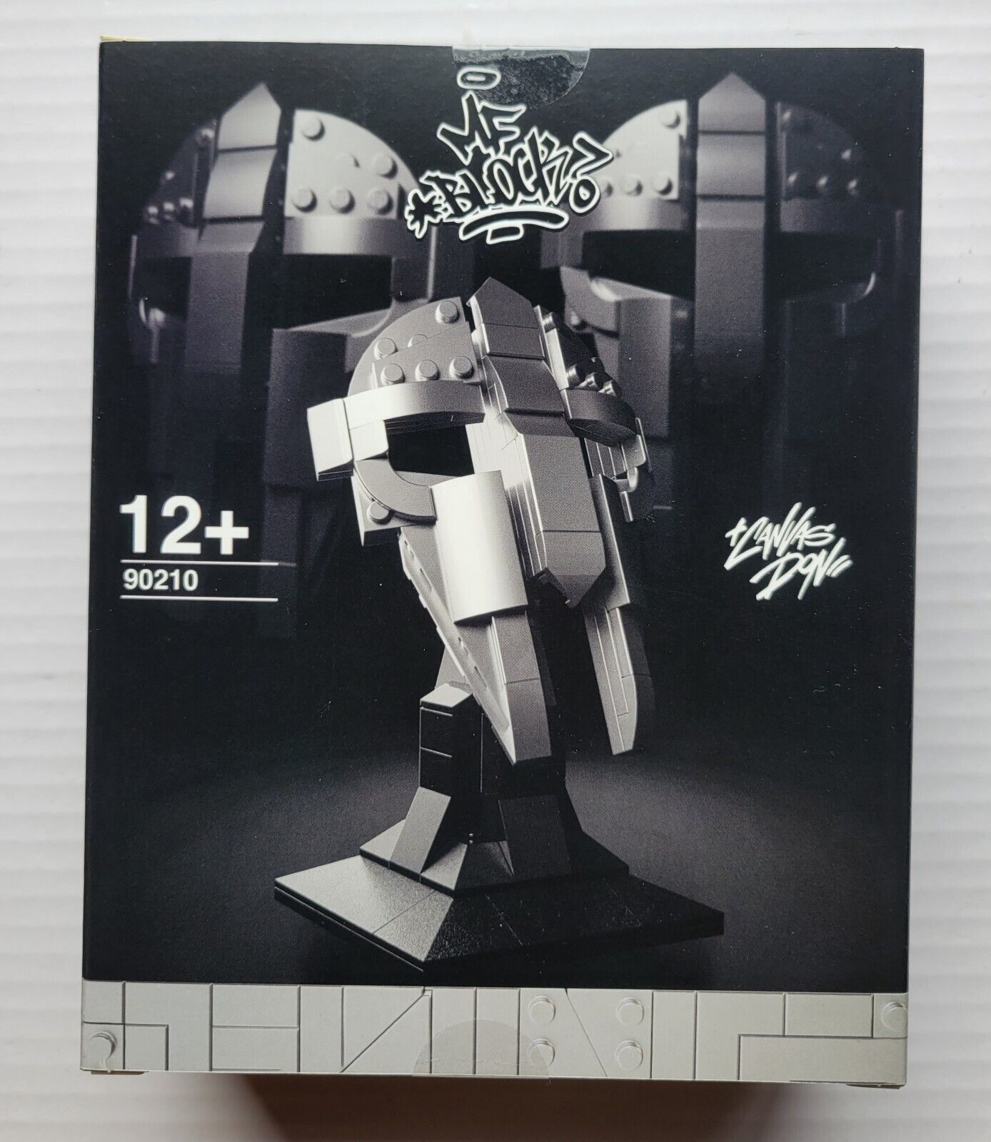 The Canvas Don Lego MF DOOM Mask And FIGURE MF BLOCK /300 IN