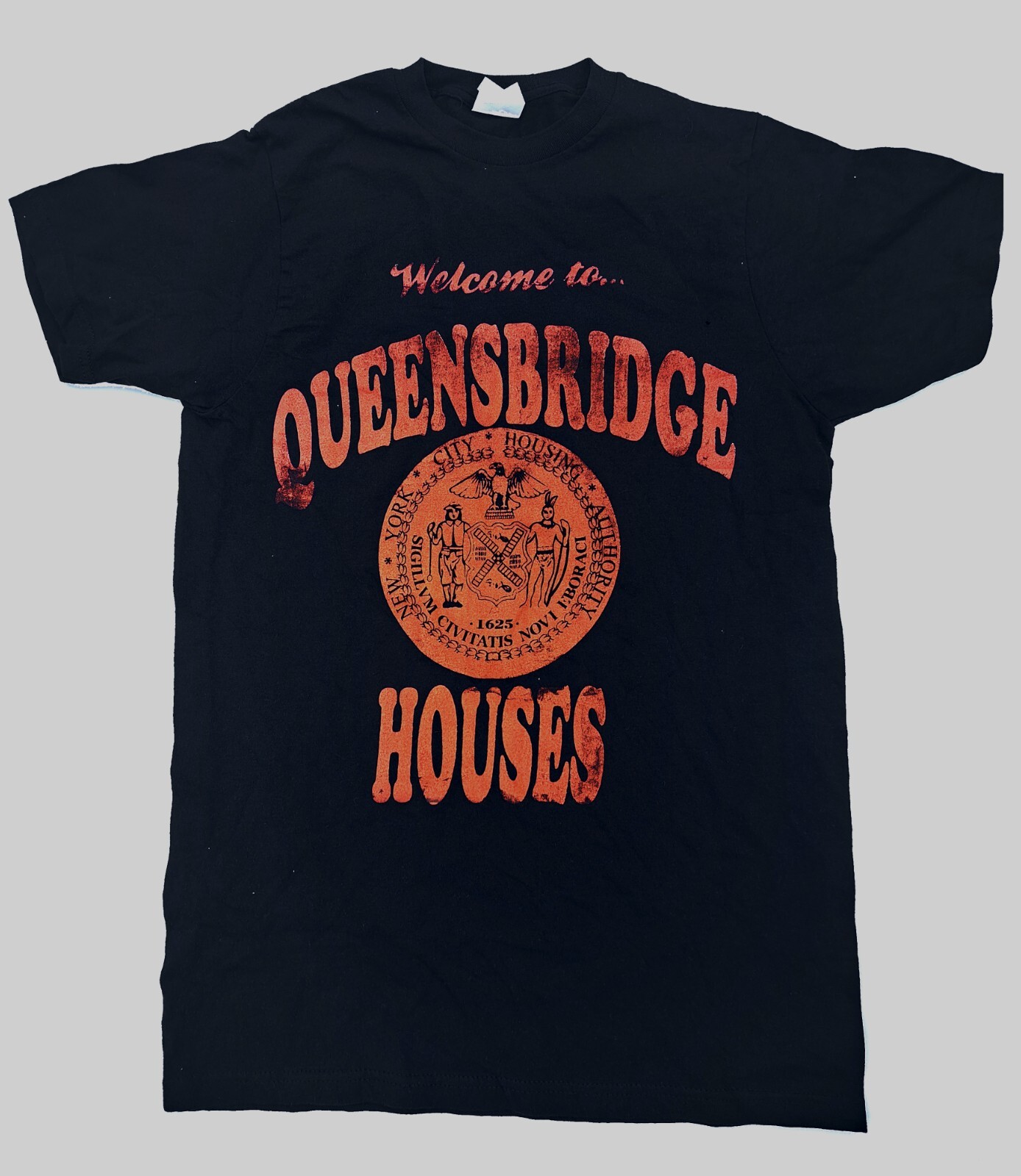 【DISCERNMENT】Britain Letters Over T-Shirt Top | Vivienne Westwood | V&A Explore The Collections
