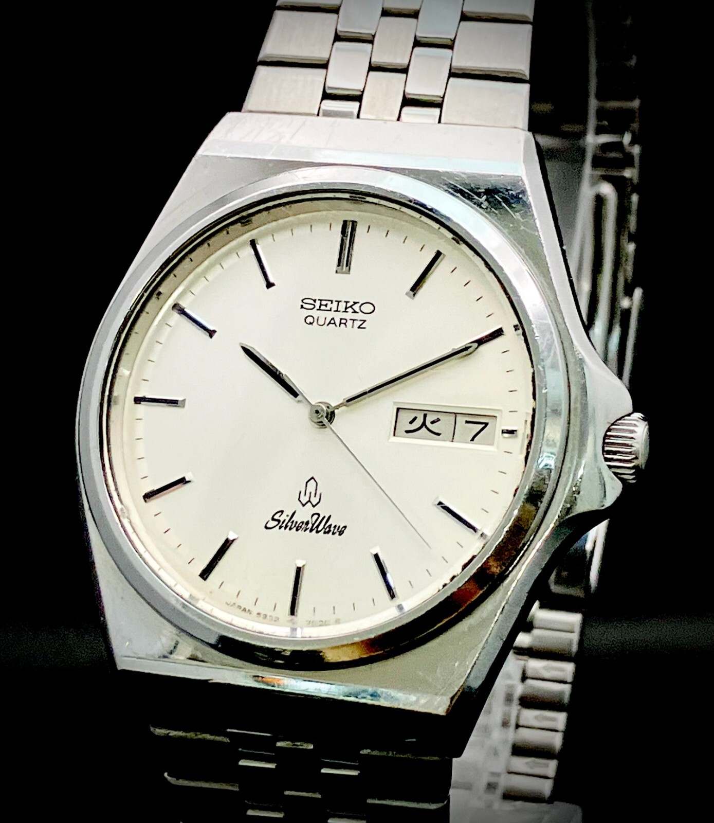 SEIKO WATCH SILVER WAVE QUARTZ 5933-7000 STAINLESS STEEL DAY SEIKO WATCH SILVER WAVE QUARTZ 5933-7000 STAINLESS STEEL DAY