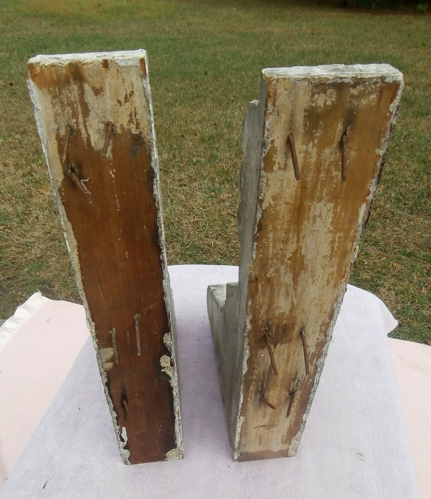 2 Vintage Architectural Wood Corbels Supports – Both for