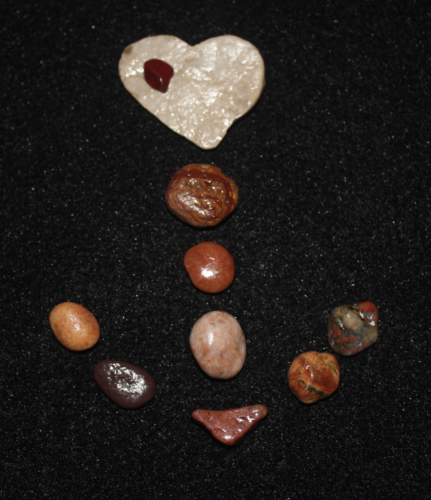 LAKE MICHIGAN HEART STONE KIT~SET OF 11 CREATE YOUR OWN DESIGN