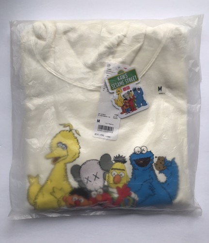 Pre-owned Kaws Uniqlo Sesame Street Hoodie Sweatshirt Asian Adult Size M In White