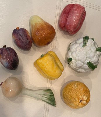 8 Vintage Decorative Ceramic Majolica Fruits & Vegetable 3'' - 7''