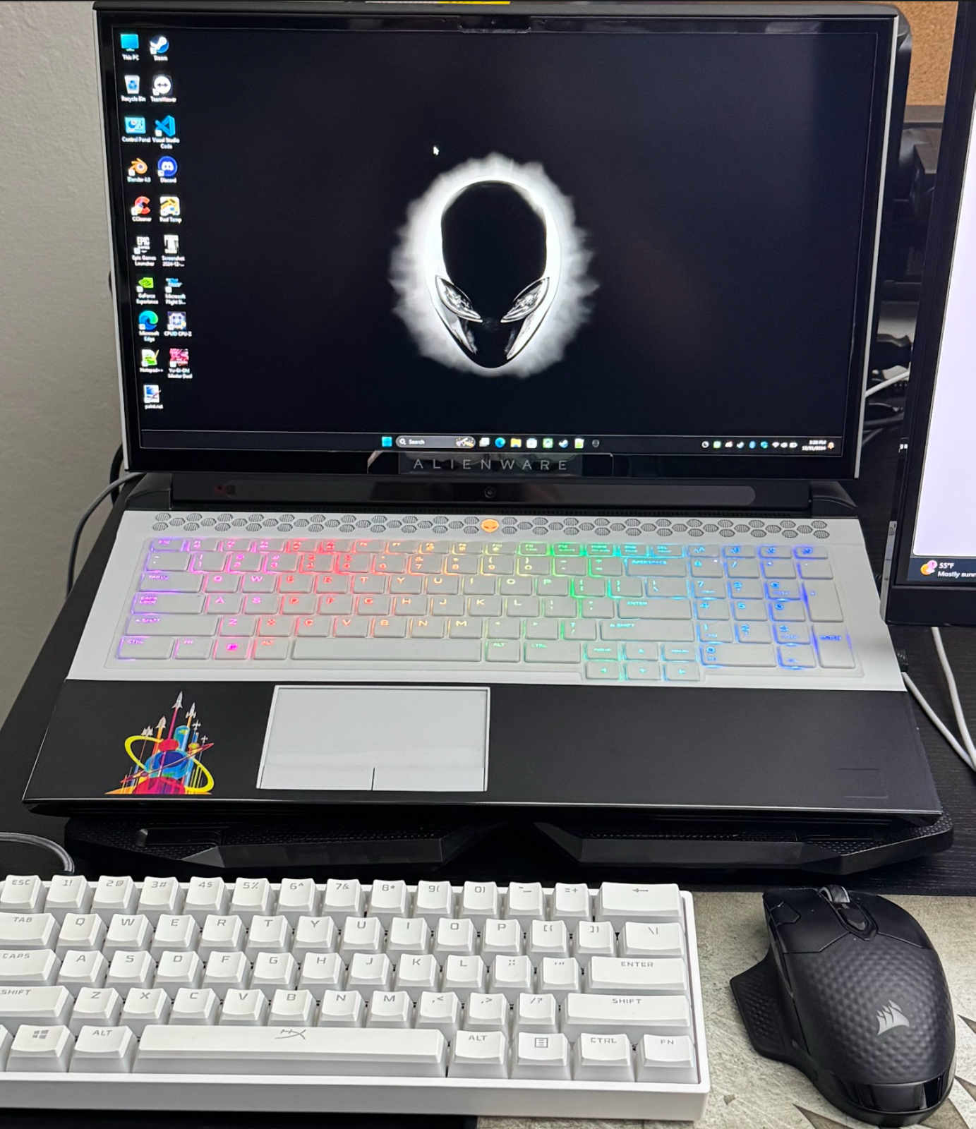 Windowsノート本体 Alienware Area-51m R2(10900K/64GB/2080s Alienware Area-51m R2 - i9-10900 · RTX 2080 SUPER · 17.3