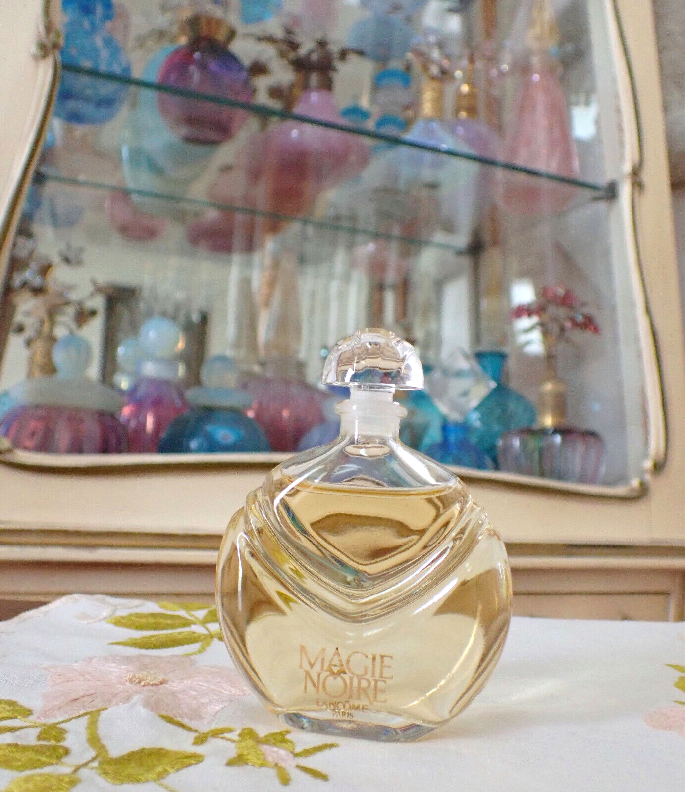 ランコム　　　　　LANCOME MAGIE NOIRE VTG 1990s 1993 CONFIRMED Lancome MAGIE NOIRE EDT 1 Oz 30ml