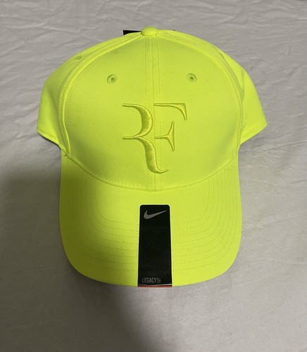 ナイキ フェデラー RF キャップ 金 ゴールド クレディ・スイス ① ナイキ フェデラー RF キャップ サインプリント入り 金 ゴールド