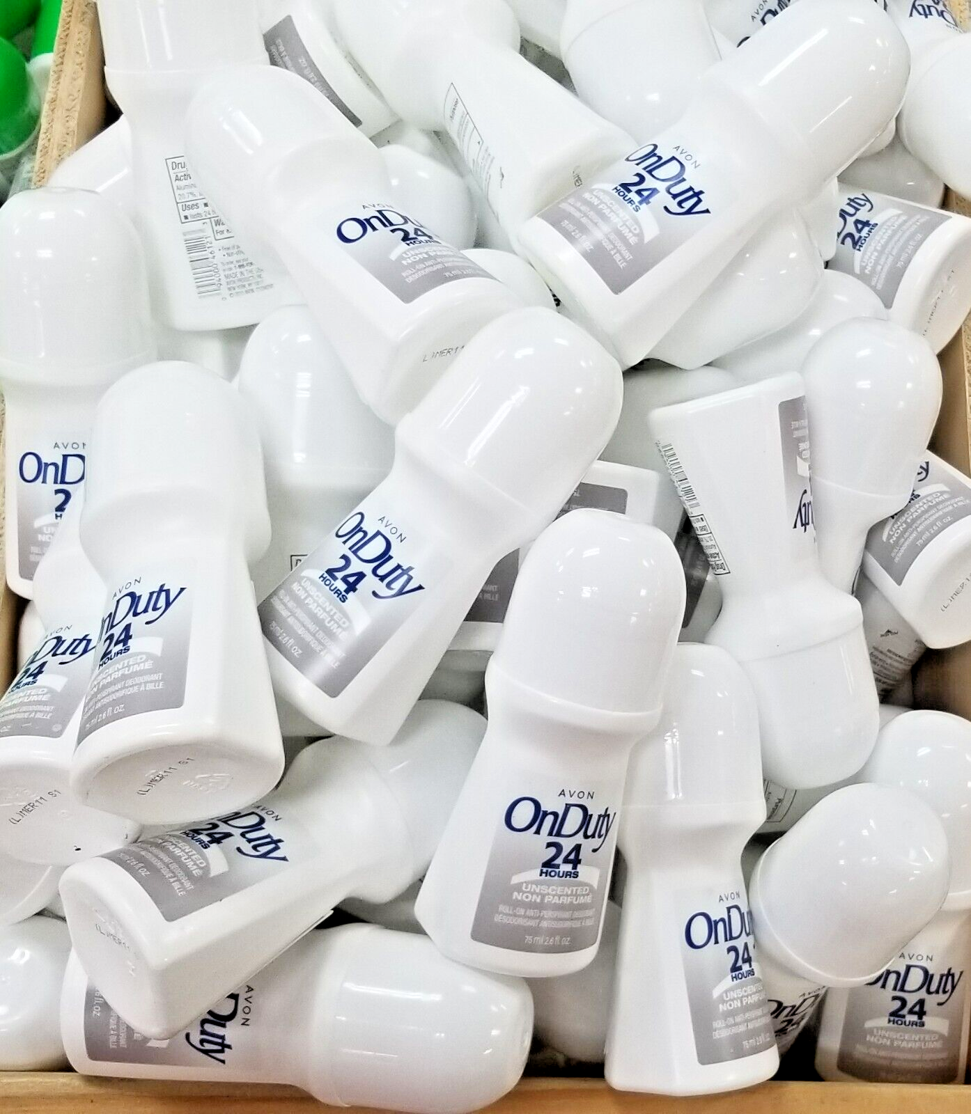 Avon ON DUTY 24 Hours UNSCENTED  Roll-on Deodorant 2.6 fl.oz LOT of 30