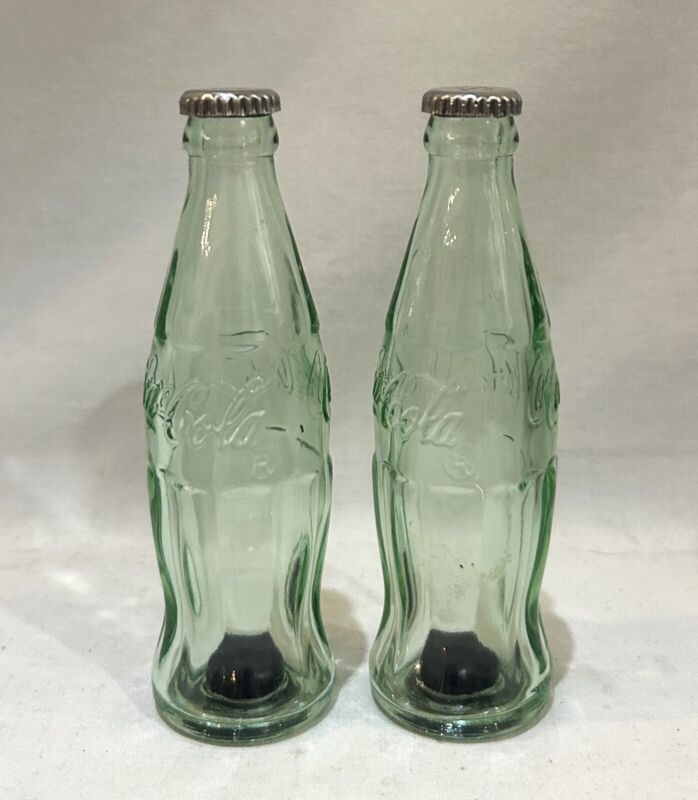 Green Glass Coca-Cola Bottle Salt & Pepper Shaker Set New w/ Original Sticker