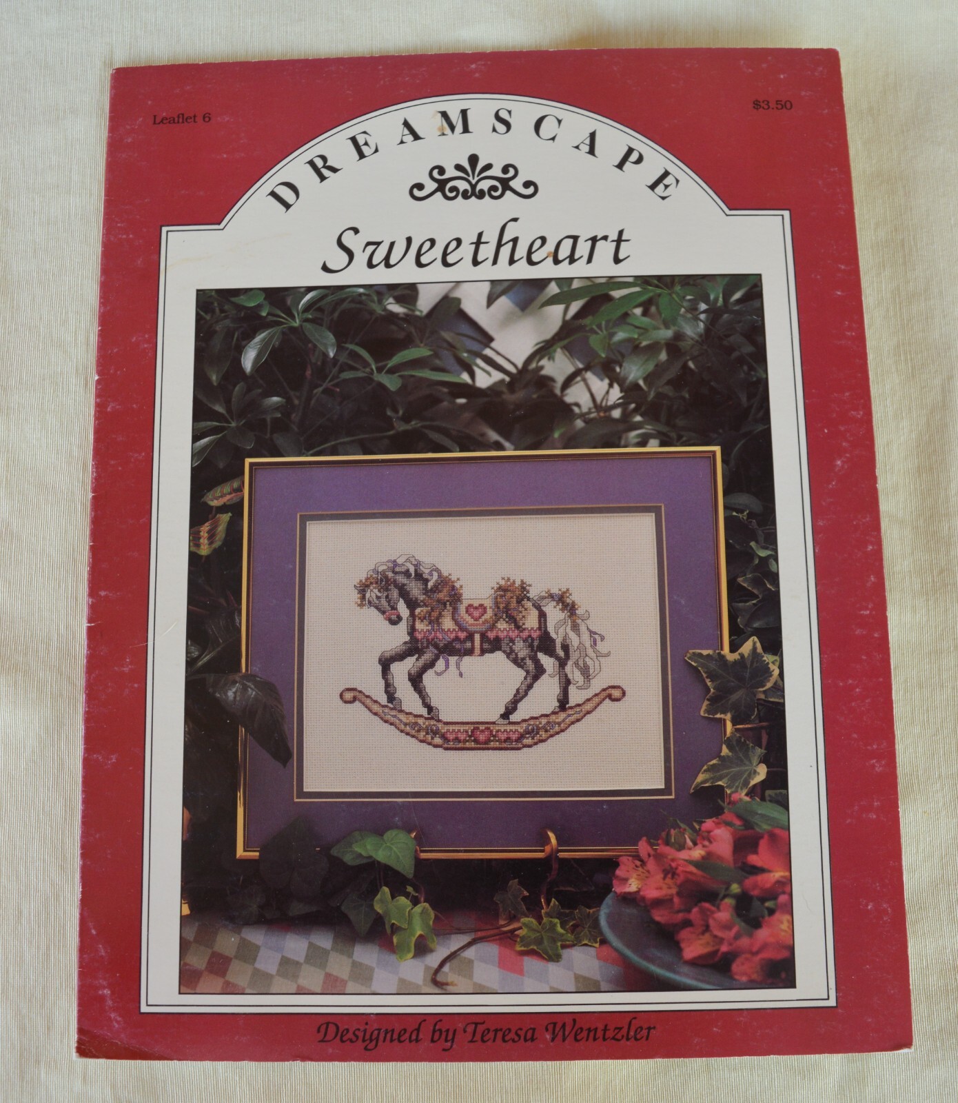 Leaflet Sweetheart Gray Dreamscape Counted Cross Stitch