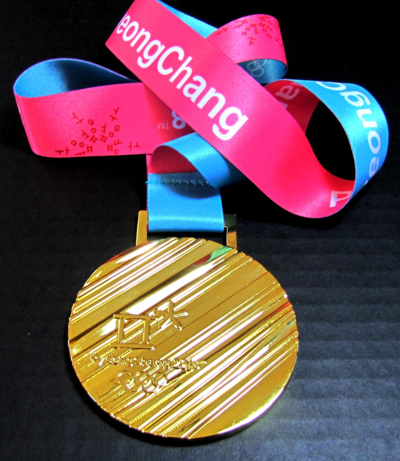 winter-olympics-in-japan-womens-medals-girls-next-door-models-nude