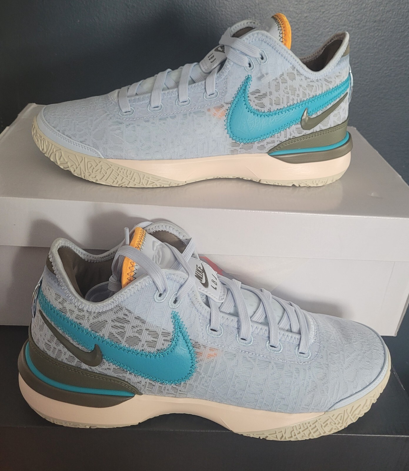 NEW AUTHENTIC NIKE LEBRON NXXT GEN 