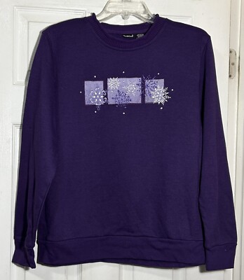 New North Crest women top size Medium embellished Applique top crew neck Holiday