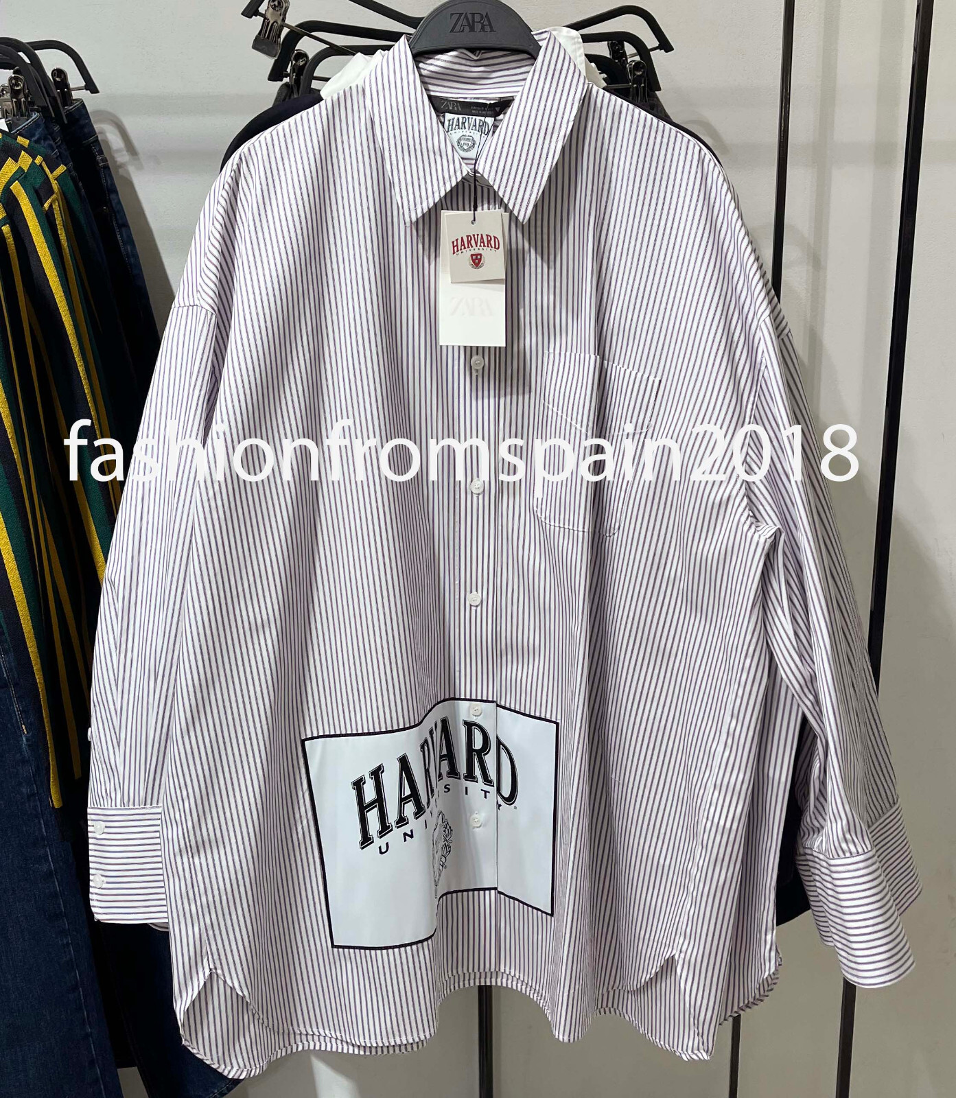 ZARA 薄手ホワイト ジャンパー US M Zara White Button Down Asymmetrical Shirt Blouse Top M NWT