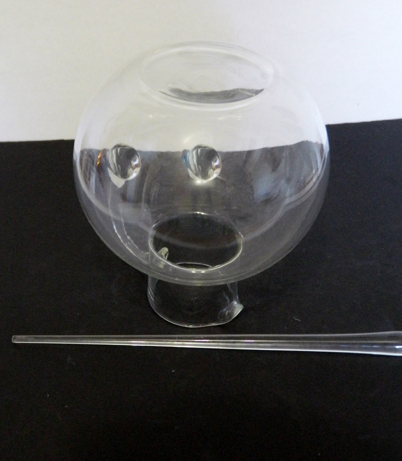Ball Rounded Glass Cocktail Mixing Pitcher with Glass Stirrer Bubble Design