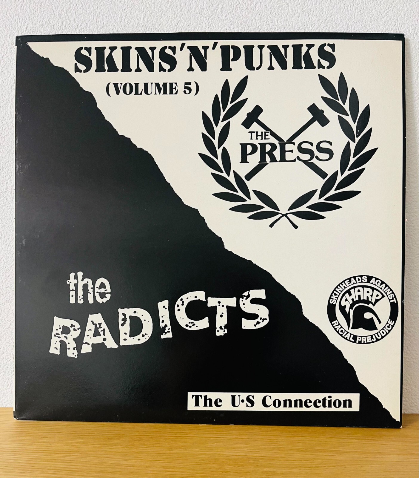 洋楽 SKINS'N'PUNKS Amazon.com: Vol. 1-Skins N Punks: CDs & Vinyl