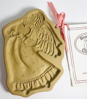 Vtg Brown Bag Cookie Art Mold Angel with Heart 1987 Hill Design Vintage W/Book