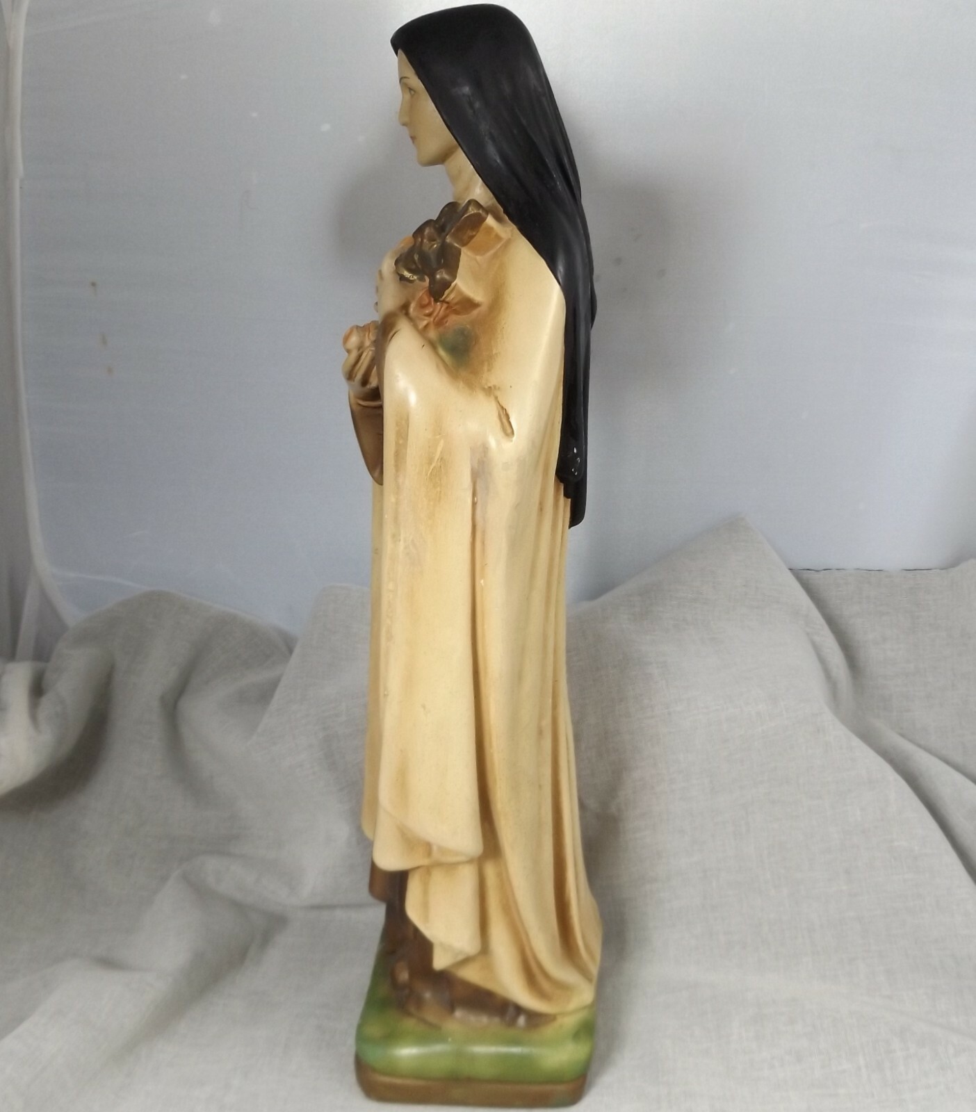 Vintage Saint St. Therese Little Flower Plaster Chalkware 16.5