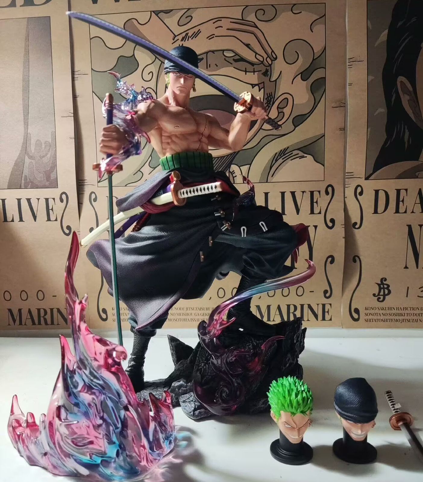 Roronoa Zoro LIUXING Studio One Piece Resin Collectibles
