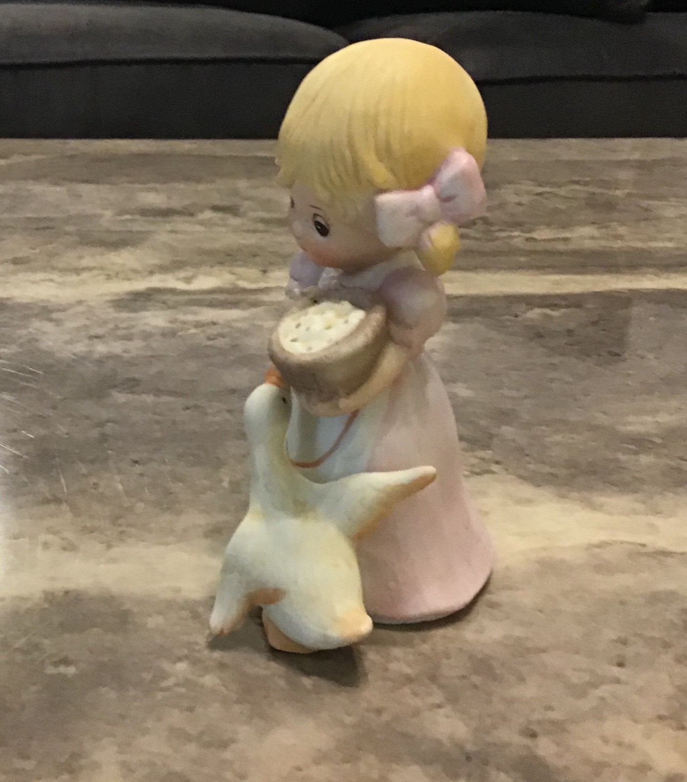 HOMCO Figurine Little Girl Feeding Duck #1449