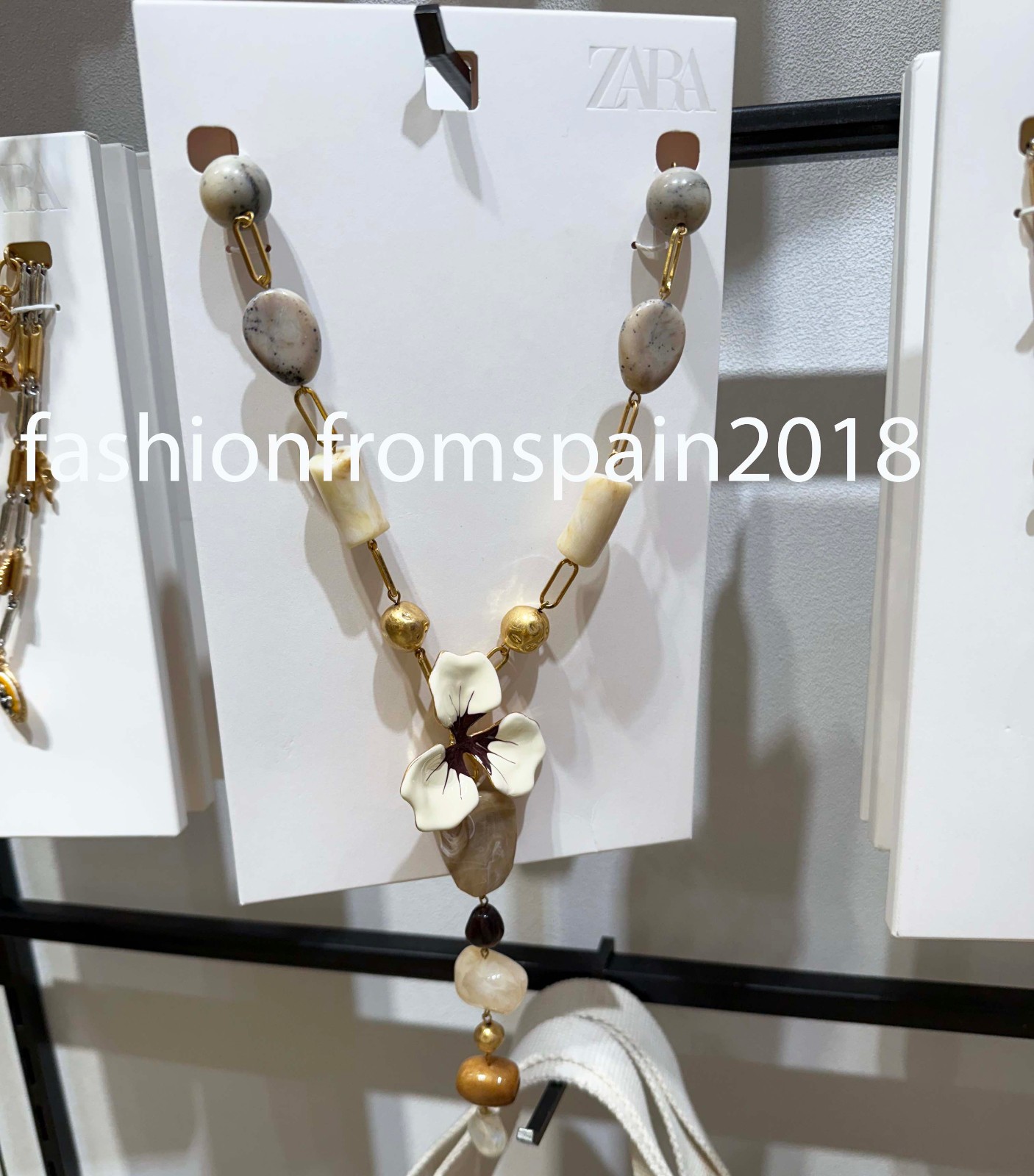 ZARA デコレーションアクセサリー ZARA NEW WOMAN PACK OF 2 HEART CHARM NECKLACES FASHION