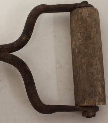 VINTAGE WOOD HANDLE ICE HAY HOOK FARM TOOL IMPLEMENT 16