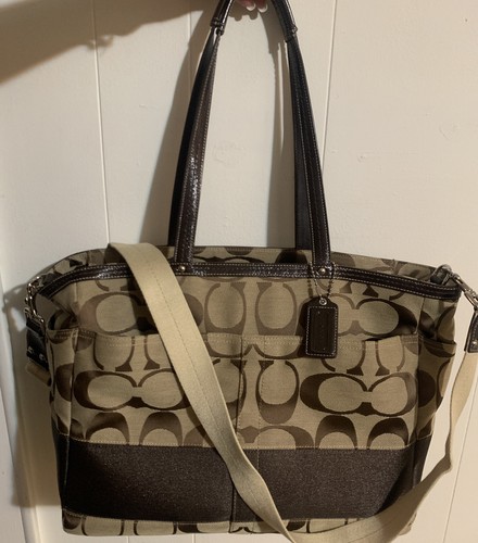 COACH バッグ Coach | Bags | Coach Patchwork Handbag B6s0000 | Poshmark