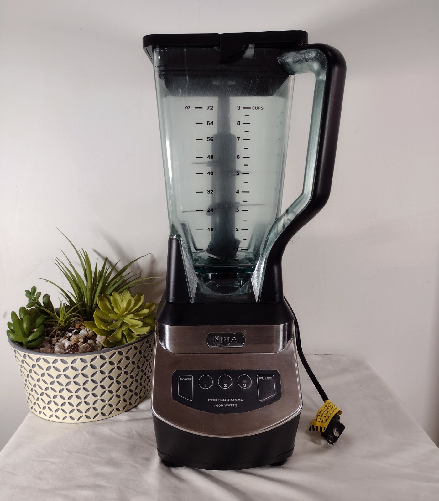 NINJA プロフェッショナル ブレンダー 1000W Ninja Professional 1000 Blender Auto-iQ, Sleek Design, Ice