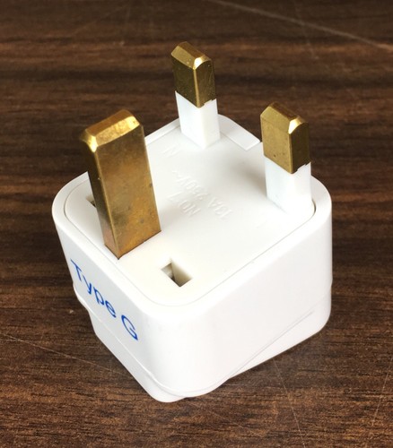 Fosmon A1726 Outlet Plug Adapter