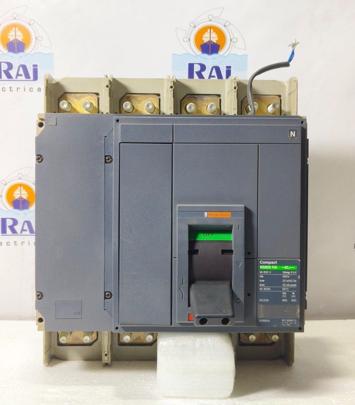 Merlin Gerin Ns800na, Disjoncteur 4 PÃLes 800a Ns800 Na Switch (Livraison Gra...