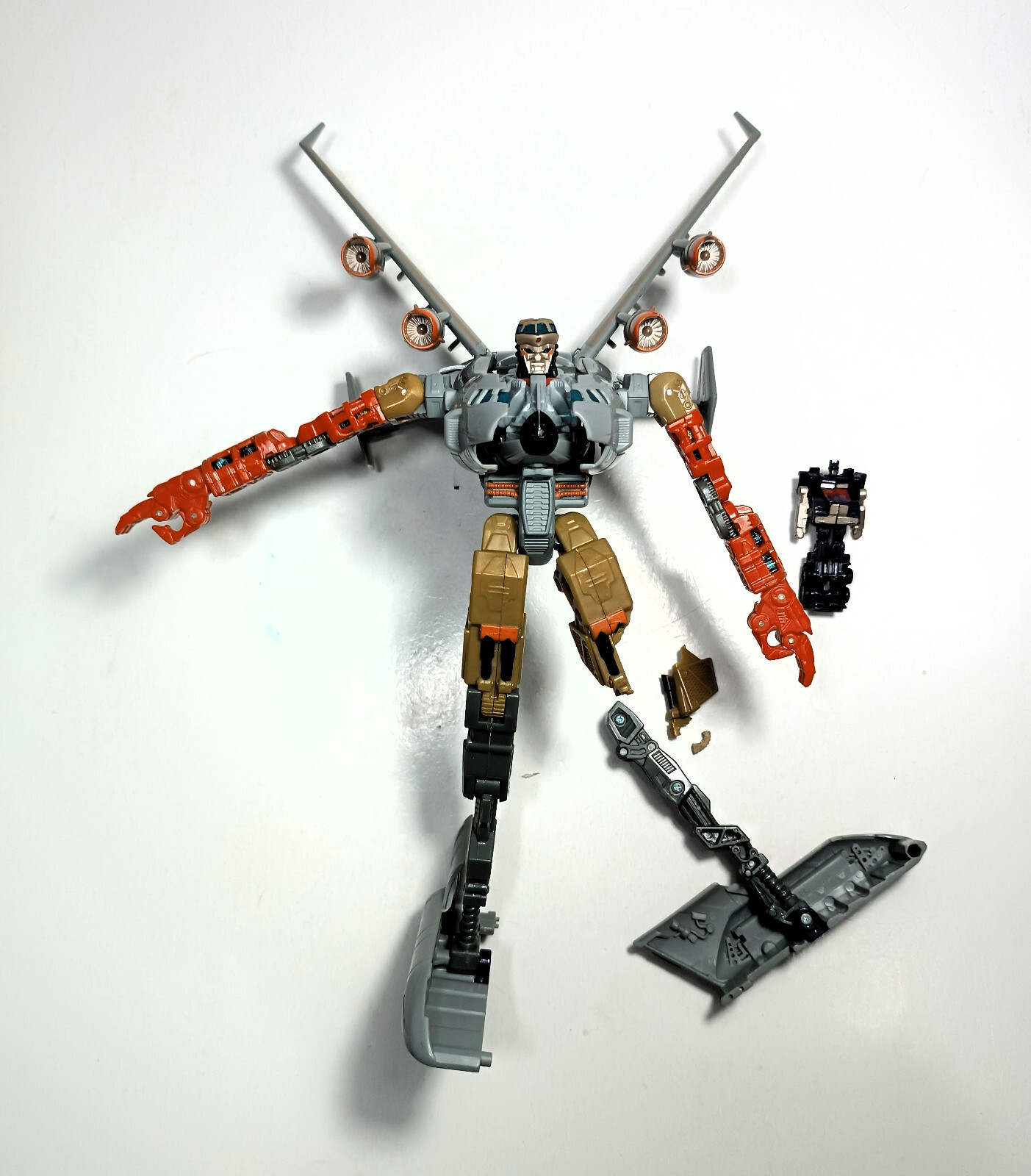 TRANSFORMERS STRATOSPHEREトランスフォーマー RA-17 Transformers Movie RA-17 Stratosphere Transformation - YouTube