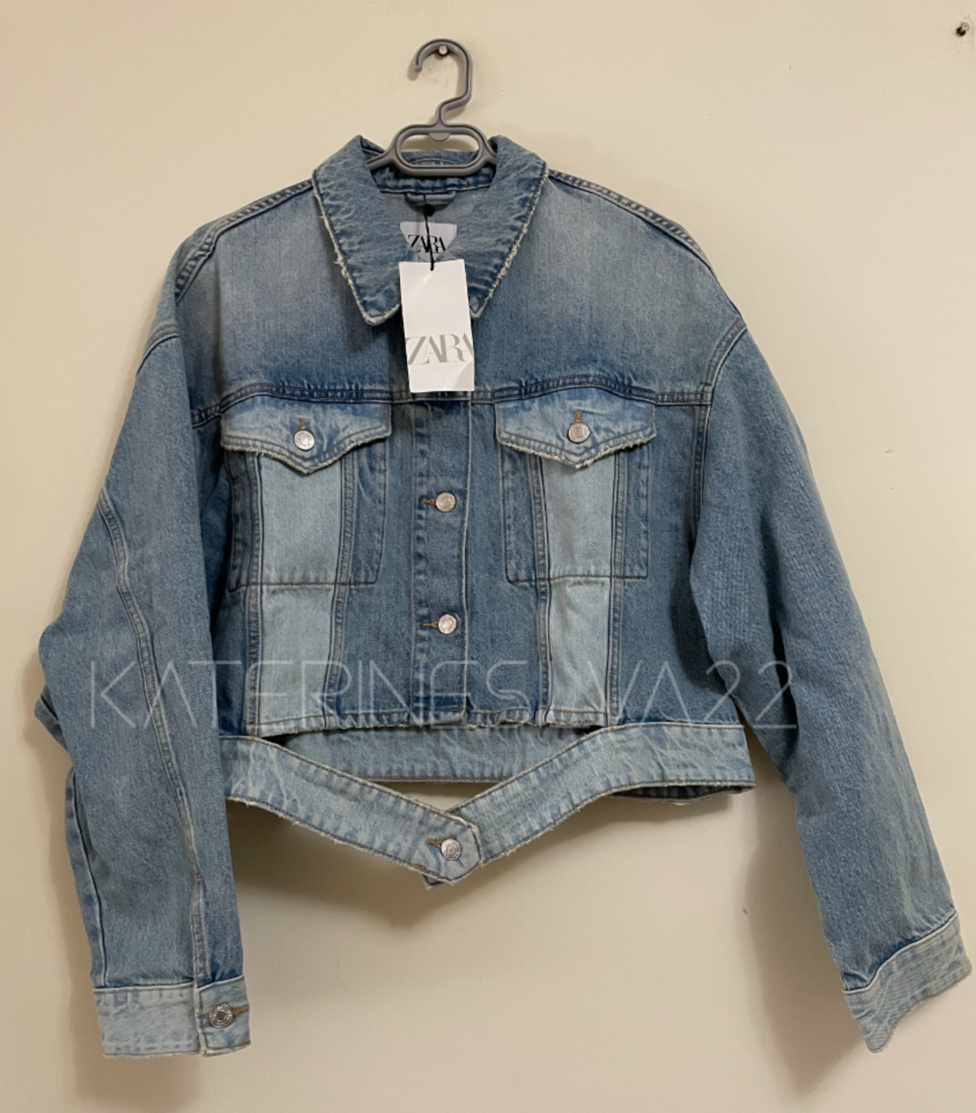 ZARA NEW WOMAN SS23 TRF DENIM JACKET WITH CUT-OUT