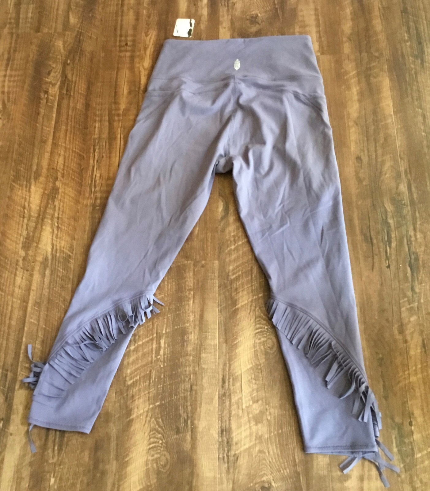 

Леггинсы Free People Movement с высокой посадкой 7/8 Fiesta с бахромой на спине Фиолетовый Серый  NWT, Purple gray