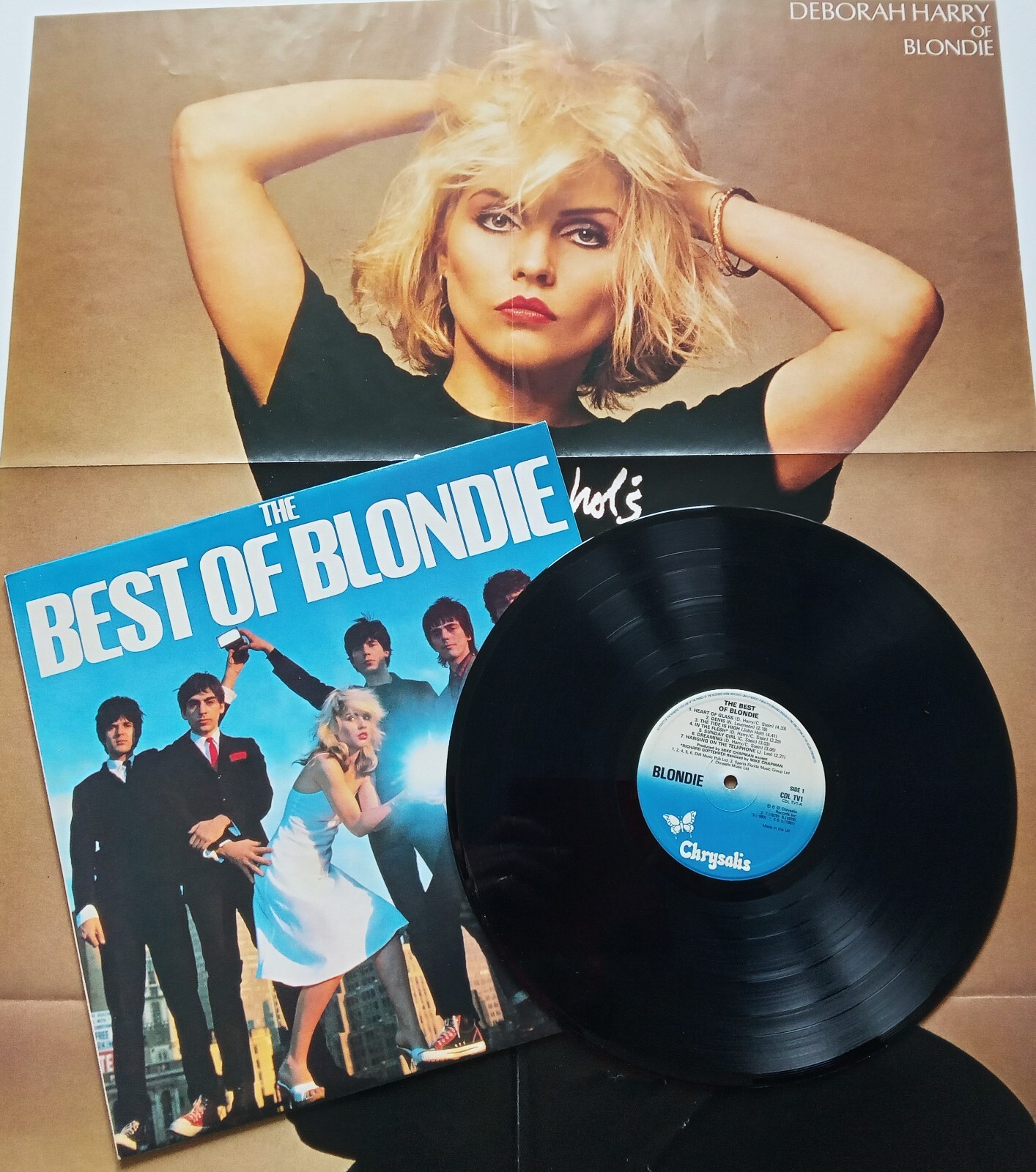 Blondie The Best Of Blondie UK 1981 Chrysalis LP with PosterのeBay公認海外通販|セカイモン ブロンディのザベストオブブロンディのレコード