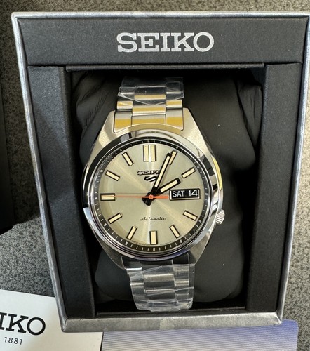 Pre-owned Seiko 5 Sports Automatic Snxs Series Classic Ivory Dial Watch Srpk91 Japan