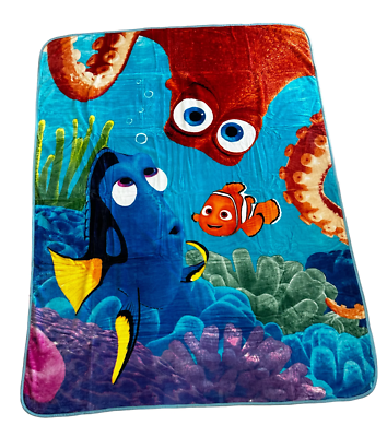 Finding Nemo Dory Twin Size 60"x80" Plush Fleece Blanket