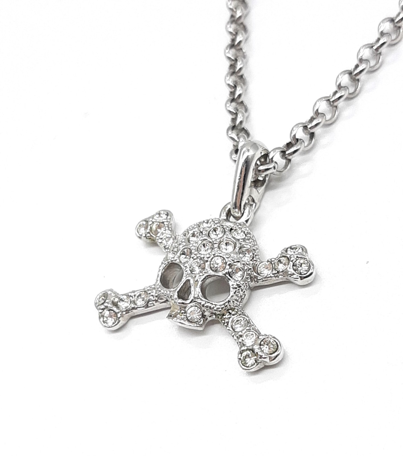 Vivienne Westwood Skull Pendant Necklace Rhinestone Silver Vivienne Westwood Skull Pendant Necklace Rhinestone Silver