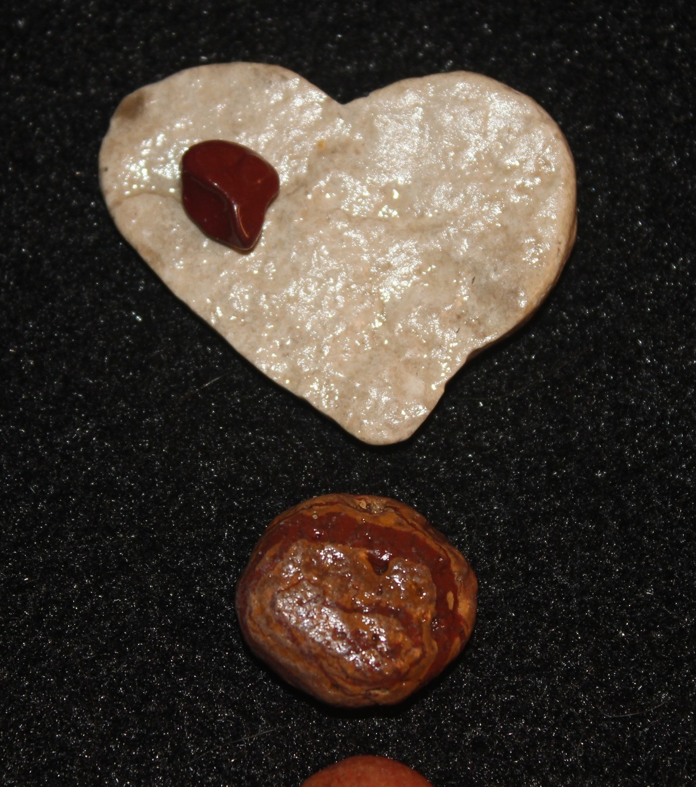 LAKE MICHIGAN HEART STONE KIT~SET OF 11 CREATE YOUR OWN DESIGN