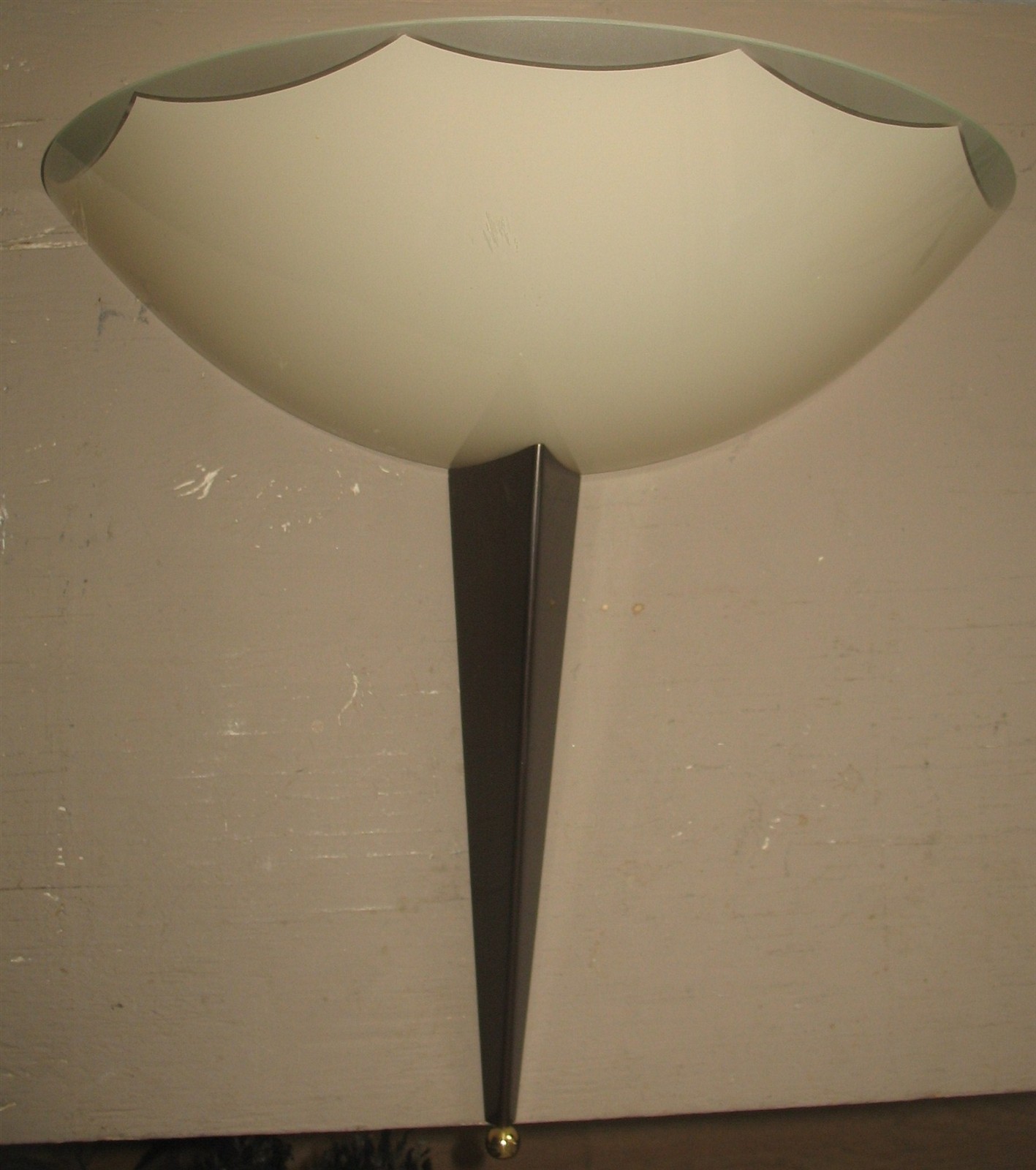 Vtg Art Deco Wall Sconce with Slip-On Half-Moon Glass Shade Light Fixture Unused