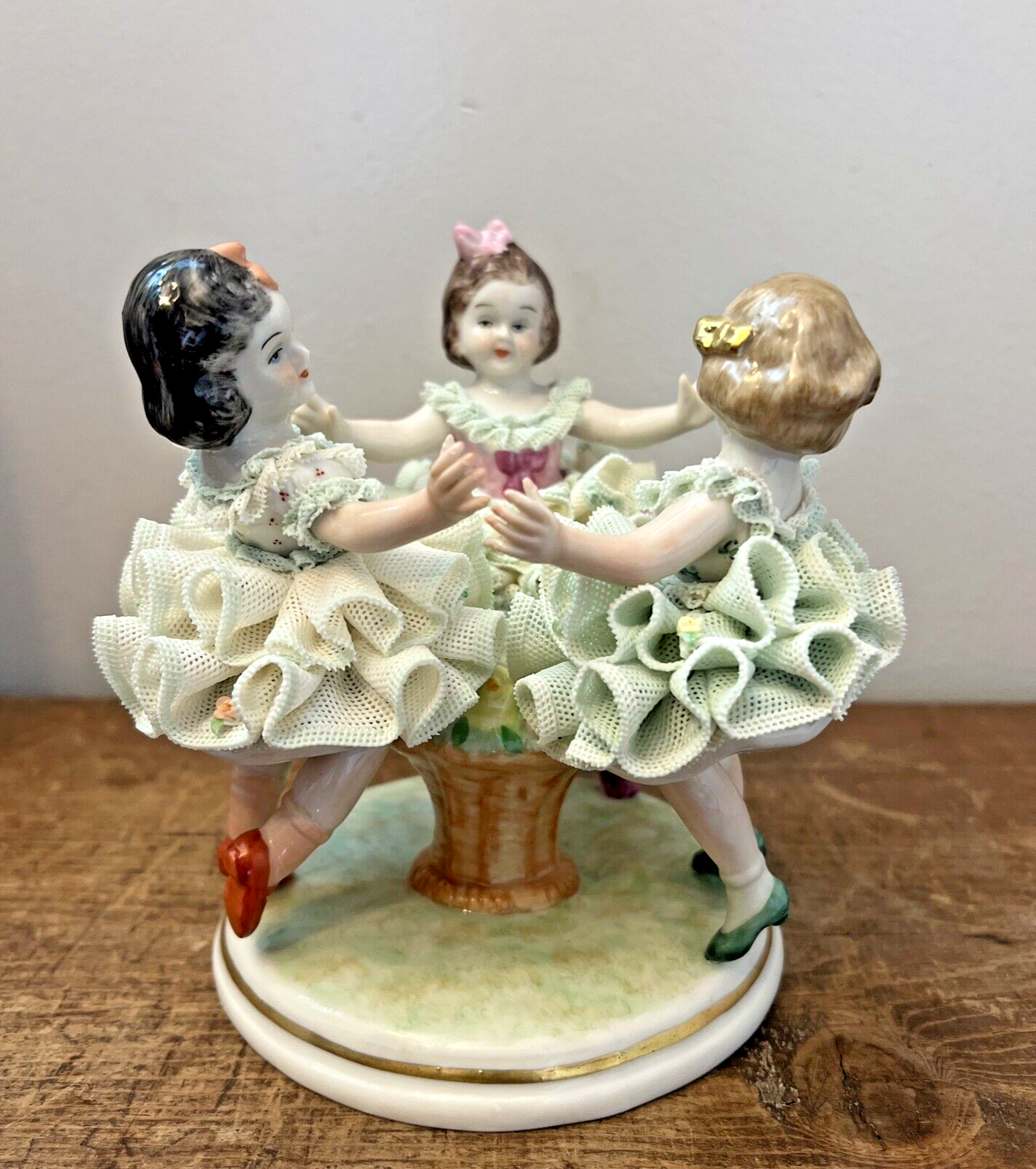 ビ*ビ様 #Irish Dresden 陶器人形 Rose of Tralee ビ*ビ様 #Irish Dresden 陶器人形 Rose of Tralee Rose of