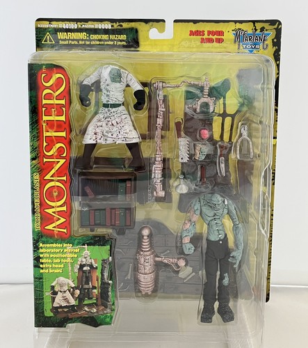NEW McFarlane Toys, Monsters Frankenstein Igor Playset, 1997